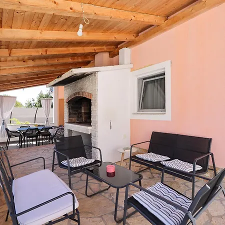 Anai Serenity , Private Heated Pool And Hot Tub Sukošan