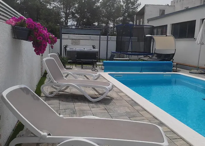 Anai Serenity , Private Heated Pool And Hot Tub * Sukošan