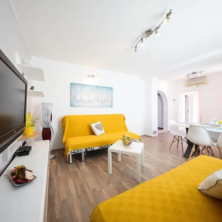 Anai Serenity , Private Heated Pool And Hot Tub * Sukosan