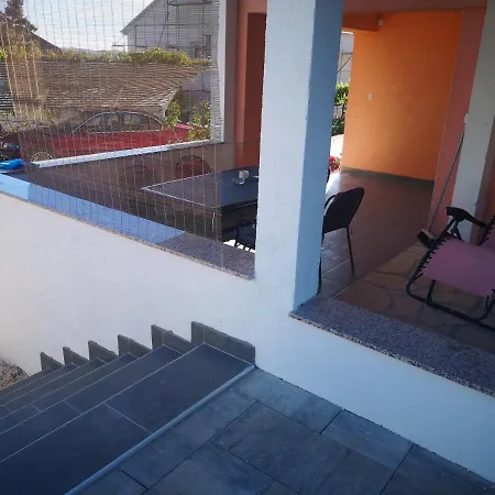 Anai Serenity , Private Heated Pool And Hot Tub Apartment Sukosan