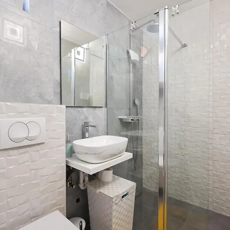 Apartment Anai Serenity , Private Heated Pool And Hot Tub *