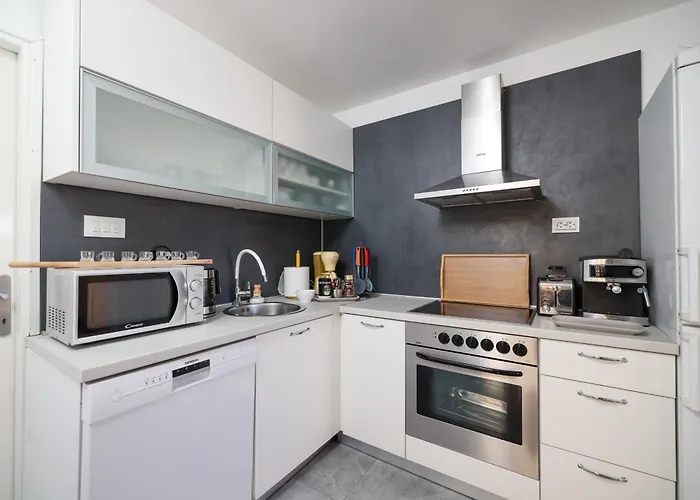 Апартаменты Anai Serenity , Private Heated Pool And Hot Tub